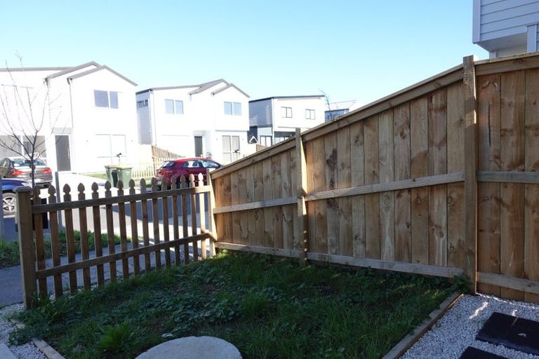 Photo of property in 7 Tumu Road, Papakura, 2110