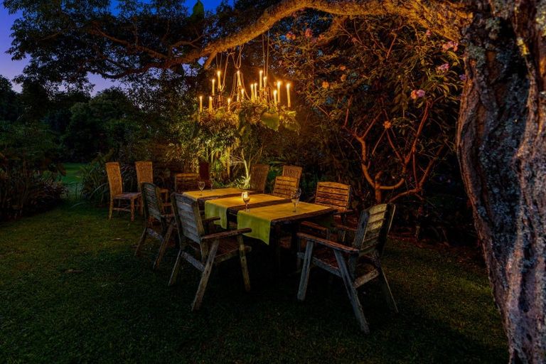 Photo of property in 30 Wiroa Road, Kerikeri, 0293