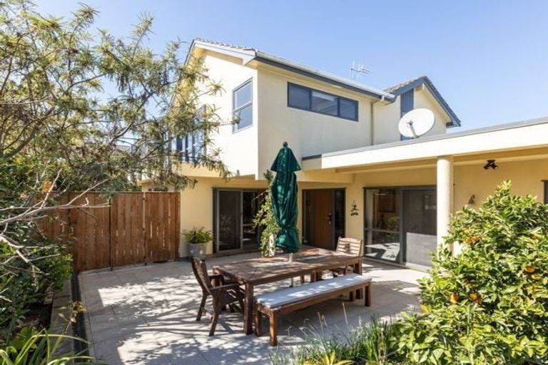 Photo of property in 3 James Street, Westshore, Napier, 4110