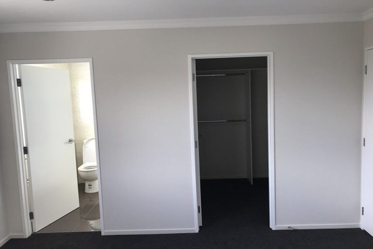 Photo of property in 15b Halswell Street, Mangere East, Auckland, 2024