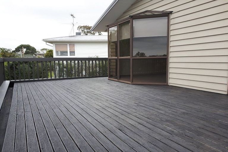 Photo of property in 14 Bruce Road, Glenfield, Auckland, 0629