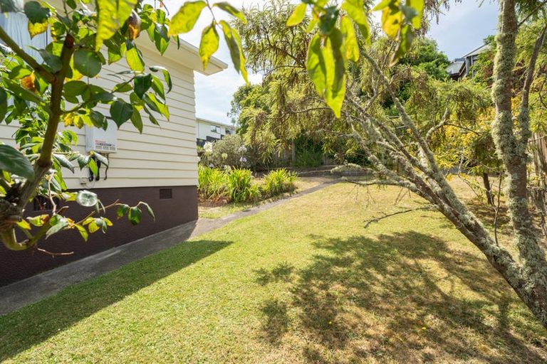 Photo of property in 71 Eskdale Road, Papakowhai, Porirua, 5024