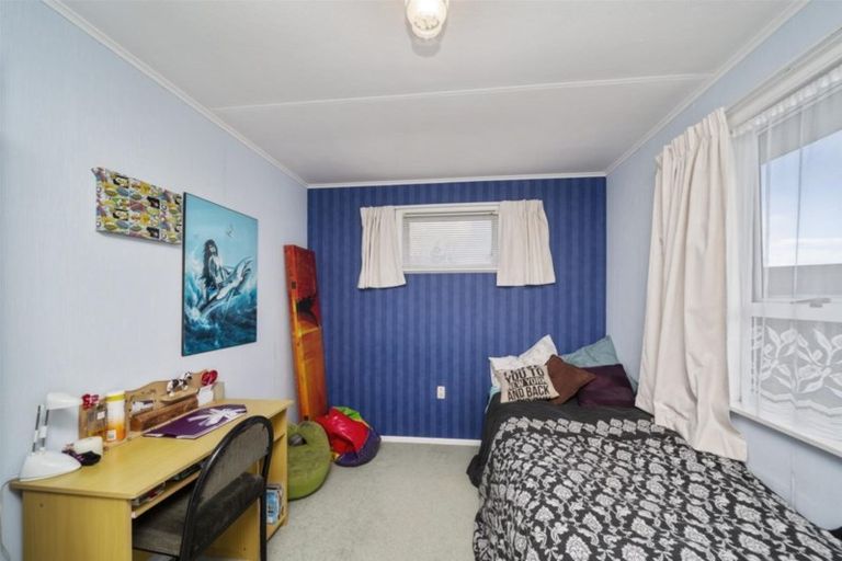 Photo of property in 15 Murray Avenue, Hawera, 4610