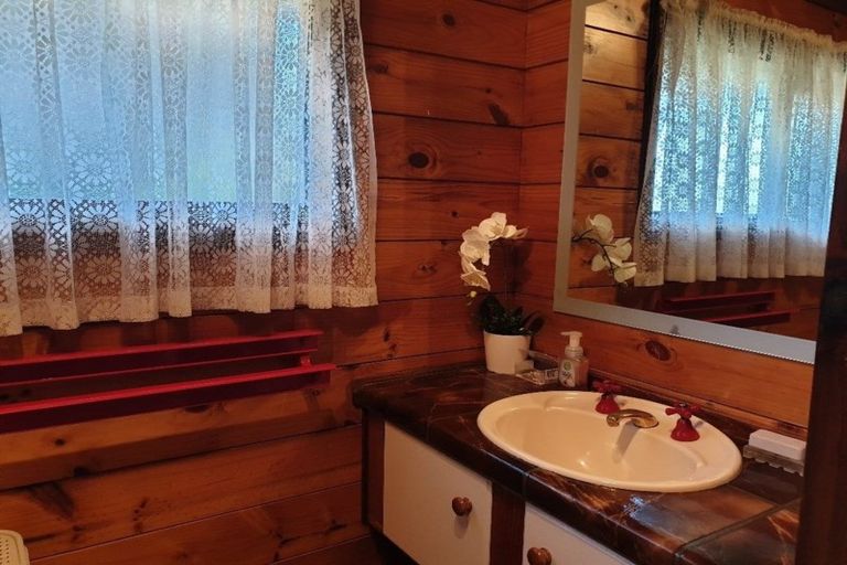 Photo of property in 20 Paulownia Place, Totara Heights, Auckland, 2105