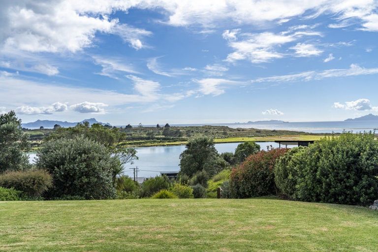 Photo of property in 11c Seascape Crescent, Waipu, 0582