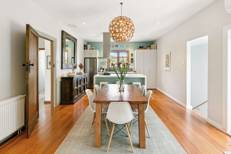 Photo of property in 538 Broadway, Strathmore Park, Wellington, 6022