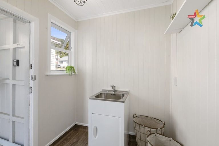 Photo of property in 56 Wilkie Crescent, Naenae, Lower Hutt, 5011