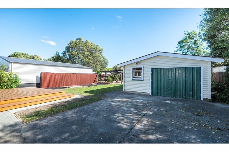 Photo of property in 16 Aylesford Street, Mairehau, Christchurch, 8013