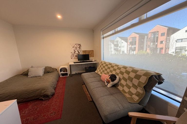 Photo of property in 106 Hobsonville Point Road, Hobsonville, Auckland, 0616