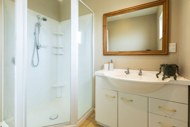 Photo of property in 4 Baldoyle Way, Casebrook, Christchurch, 8051