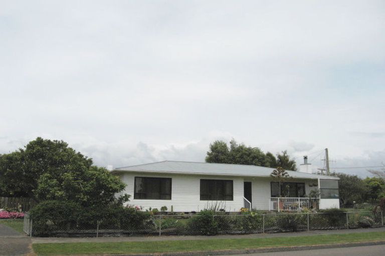 Photo of property in 2 King Street, Opotiki, 3122