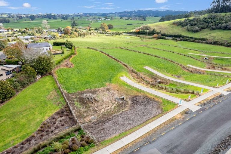 Photo of property in 12 Frost Rise, Hunua, 2583