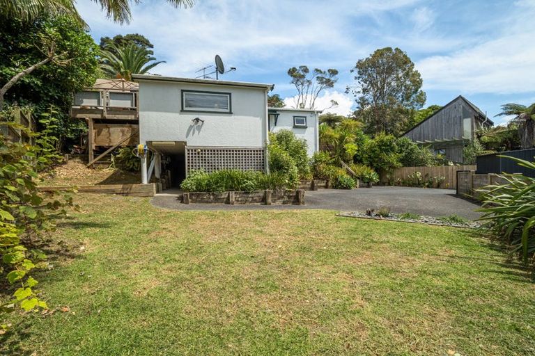 Photo of property in 38 Hythe Terrace, Mairangi Bay, Auckland, 0630