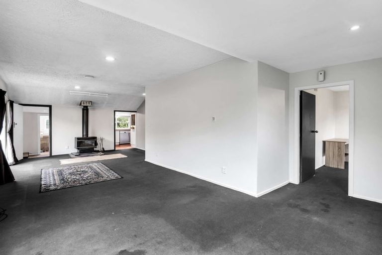 Photo of property in 22 Saint James Street, Southbridge, 7602