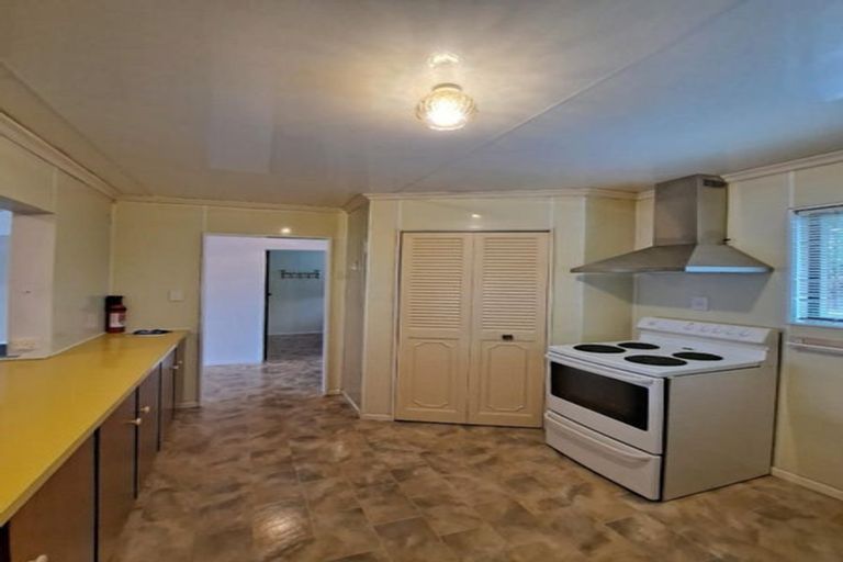 Photo of property in 345 High Street, Hawera, 4610