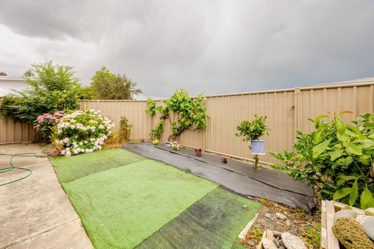 Photo of property in 13 Golding Road, Taradale, Napier, 4112