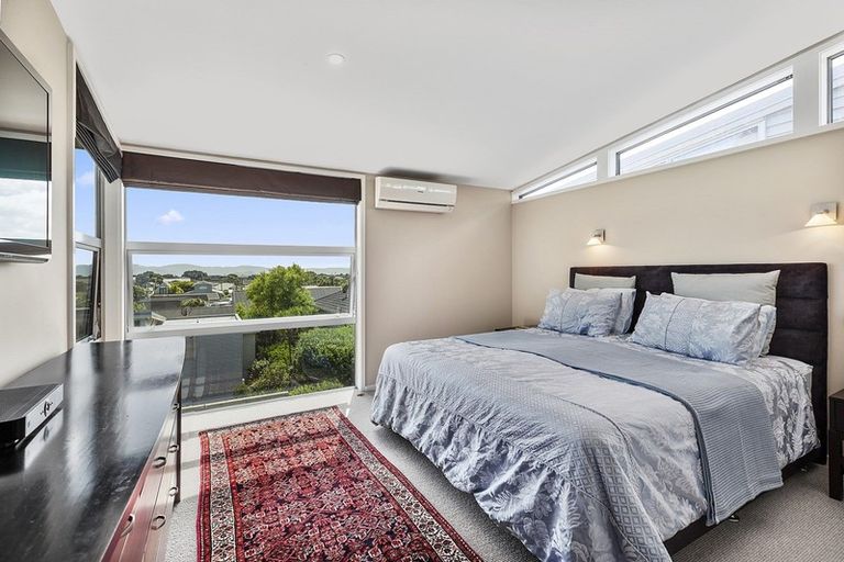 Photo of property in 36 Mantell Street, Seatoun, Wellington, 6022