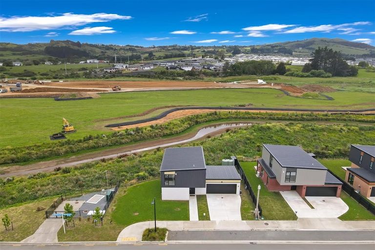 Photo of property in 19 Waipuke Street, Pokeno, 2472