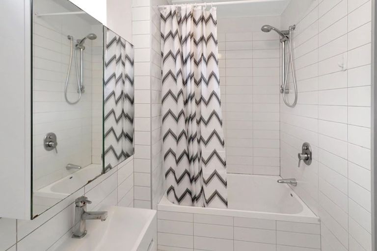 Photo of property in 6/8b Lipman Street, Mount Victoria, Wellington, 6011