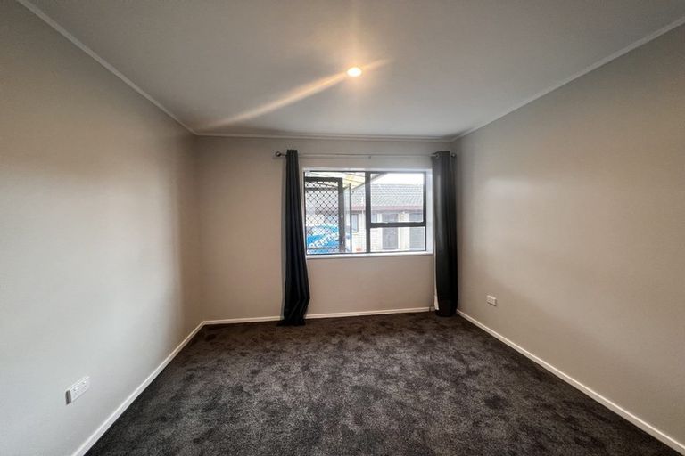 Photo of property in 221b Queen Street, Pukekohe, 2120