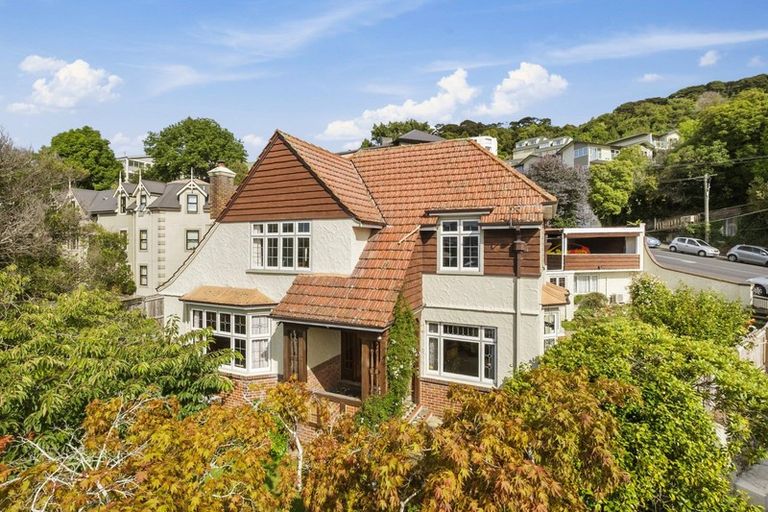 Photo of property in 43 Park Street, North Dunedin, Dunedin, 9016