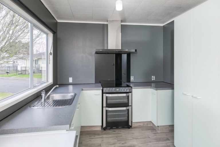 Photo of property in 10 Penney Green, Nawton, Hamilton, 3200