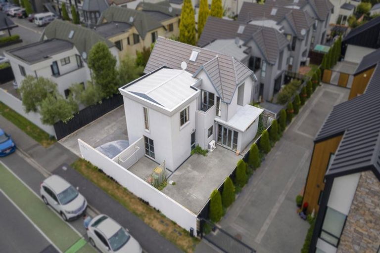 Photo of property in 9a Kilmarnock Street, Riccarton, Christchurch, 8011