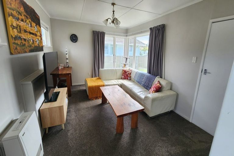 Photo of property in 10 Nelson Crescent, Wainuiomata, Lower Hutt, 5014