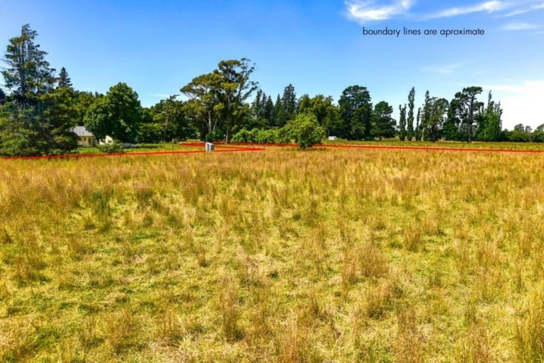 Photo of property in 5563 West Coast Road, Springfield, 7681