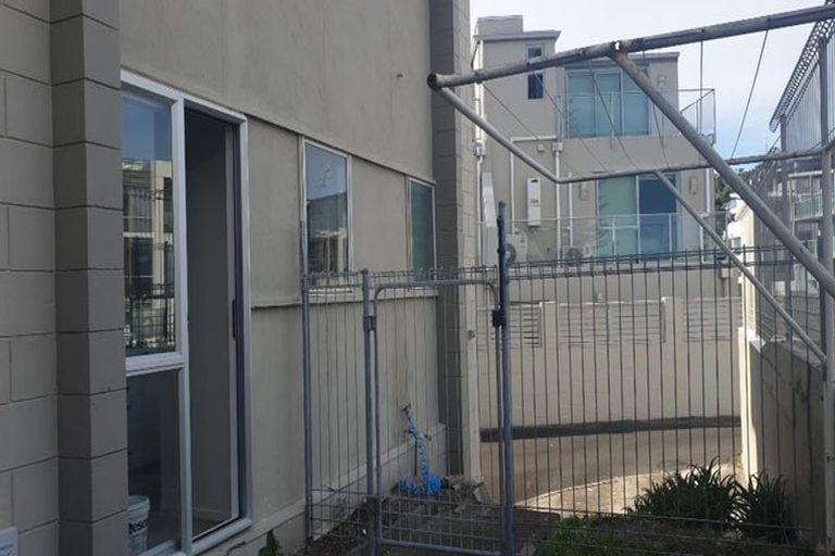 Photo of property in 4/21 The Mall, Mount Maunganui, 3116