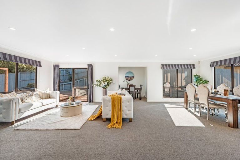 Photo of property in 48 Killybegs Drive, Pinehill, Auckland, 0632