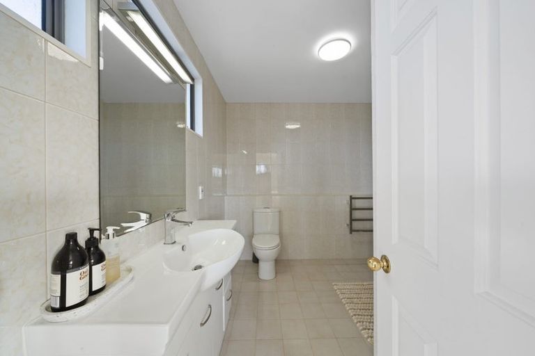 Photo of property in 759 Chapel Road, Dannemora, Auckland, 2016