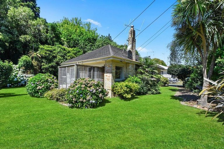 Photo of property in 20 Opoia Road, Hamilton East, Hamilton, 3216