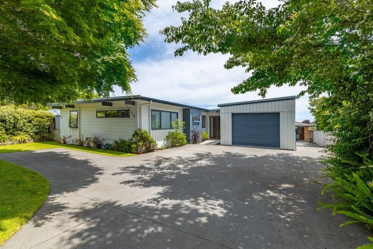 Photo of property in 184 Tukapa Street, Westown, New Plymouth, 4310
