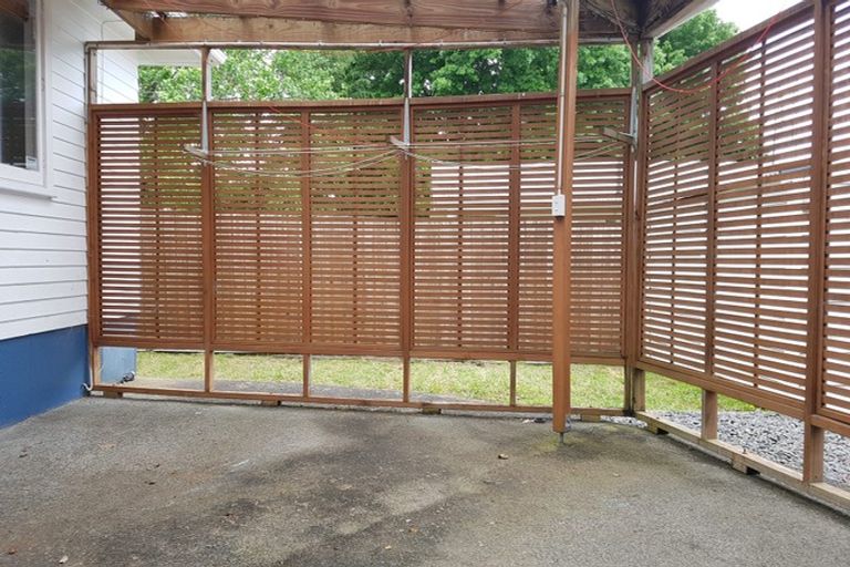 Photo of property in 5 Crockett Lane, Henderson, Auckland, 0610