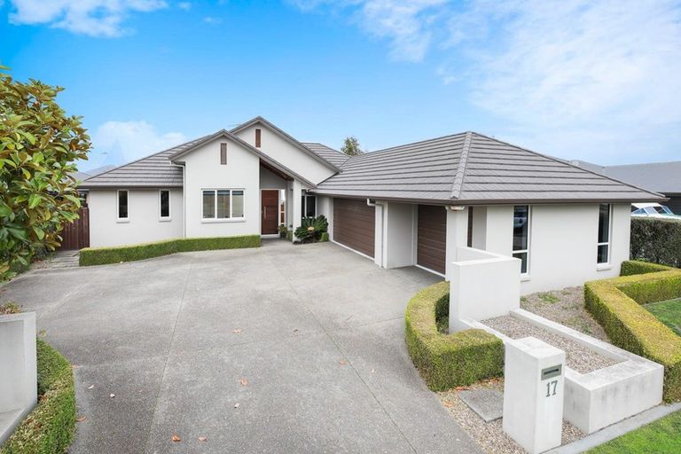Photo of property in 17 Aquila Crescent, Rototuna North, Hamilton, 3210