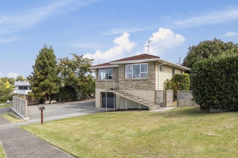 Photo of property in 16 Sylvania Drive, Matua, Tauranga, 3110