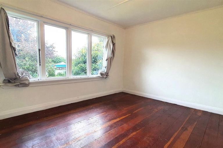 Photo of property in 3 Moorhouse Street, Waimate, 7924