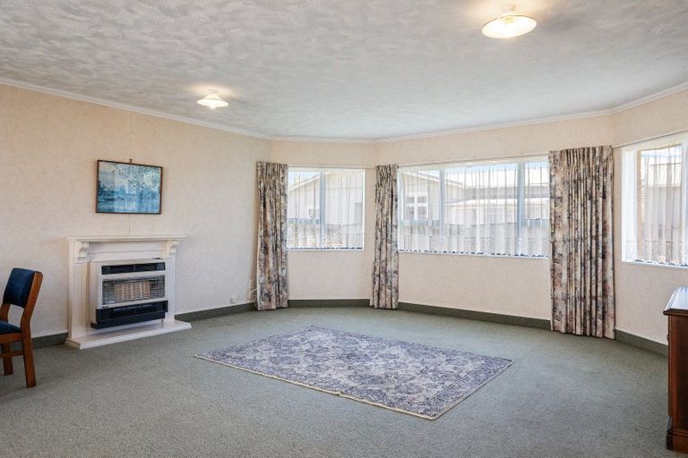 Photo of property in 52a Queen Street West, Levin, 5510