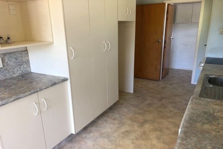 Photo of property in 17 Radiata Grove, Brown Owl, Upper Hutt, 5018