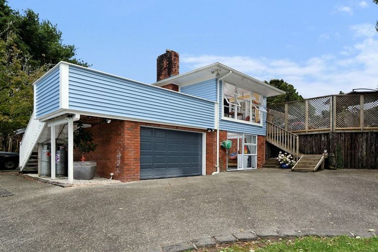 Photo of property in 11 Withers Road, Glen Eden, Auckland, 0602
