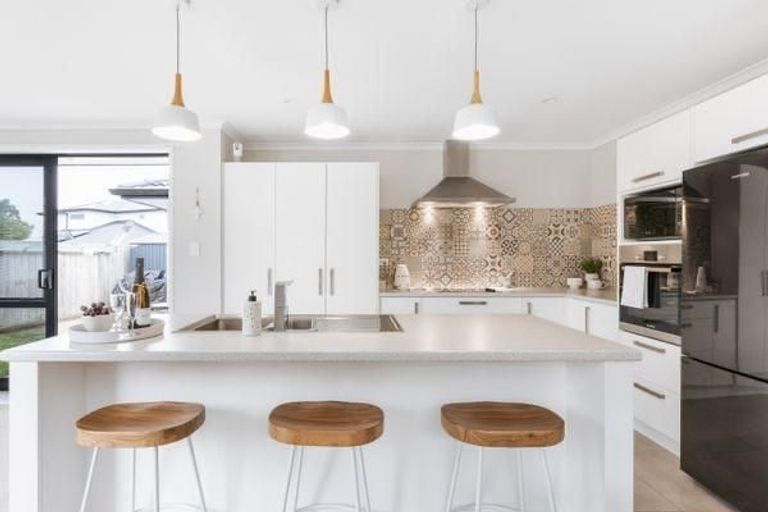 Photo of property in 30 Applin Lane, Pyes Pa, Tauranga, 3112