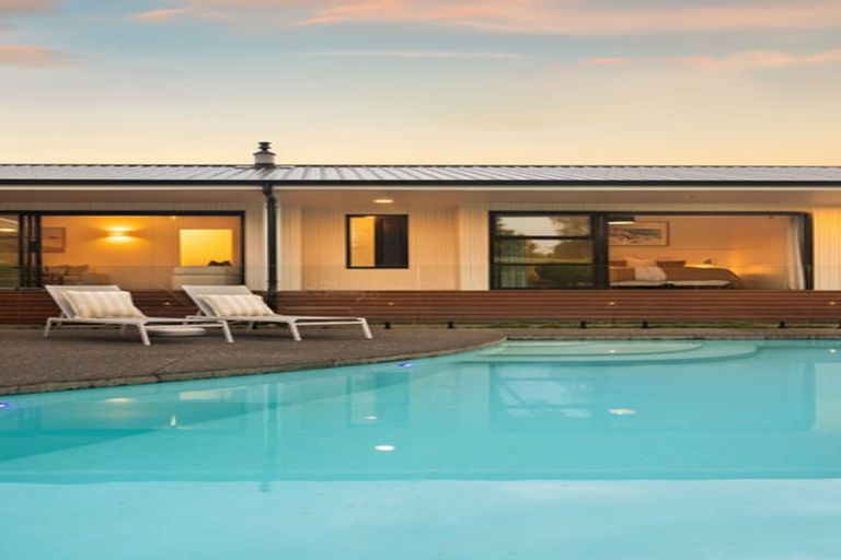 Photo of property in 40 Wordsworth Street, Leamington, Cambridge, 3432