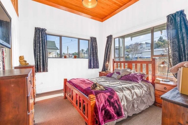 Photo of property in 16 Joseph Street, Gore, 9710