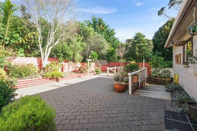 Photo of property in 27 Pitoitoi Street, Otaihanga, Paraparaumu, 5036