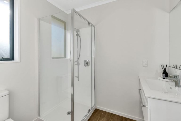 Photo of property in 2 Eric Melrose Lane, Halswell, Christchurch, 8025