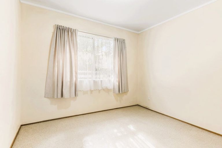 Photo of property in 26 Tamaki Bay Drive, Pakuranga, Auckland, 2010