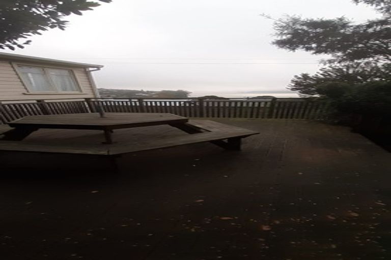 Photo of property in 18 Dickson Street, Macandrew Bay, Dunedin, 9014