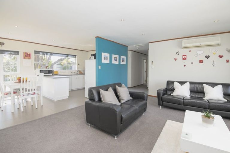 Photo of property in 24 Rossport Street, Johnsonville, Wellington, 6037