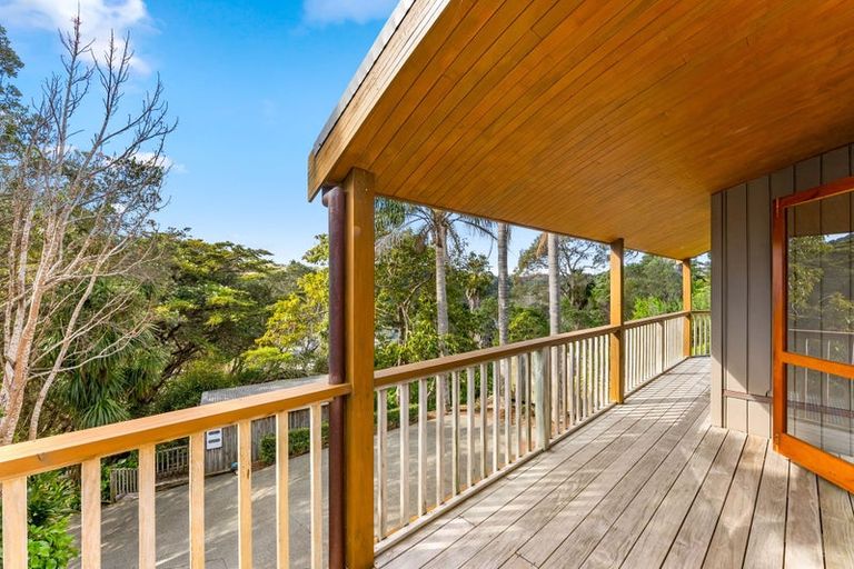 Photo of property in 417 Leigh Road, Whangateau, 0985